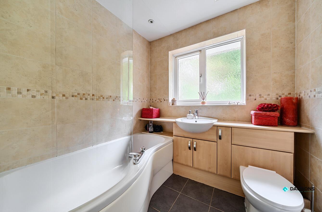 Waverley Drive, Mumbles, Swansea, SA3 5SY